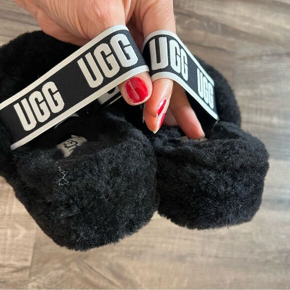 UGG Fluff Yeah Slide Sandal in Black 5 - Picture 11 of 12